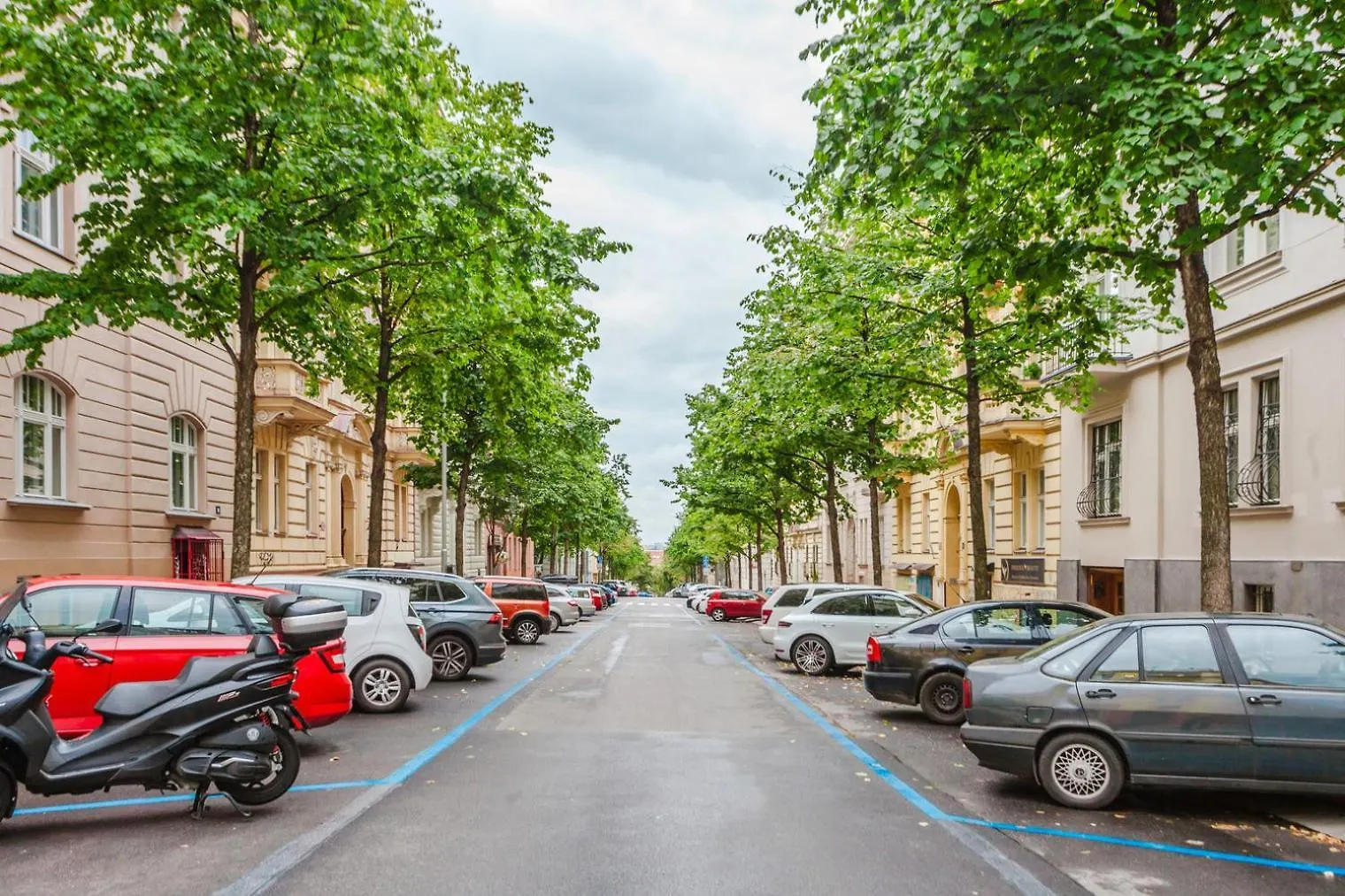 Blueground Vinohrady Balcony Luxury Area Prg-32 Daire Prag 0*,