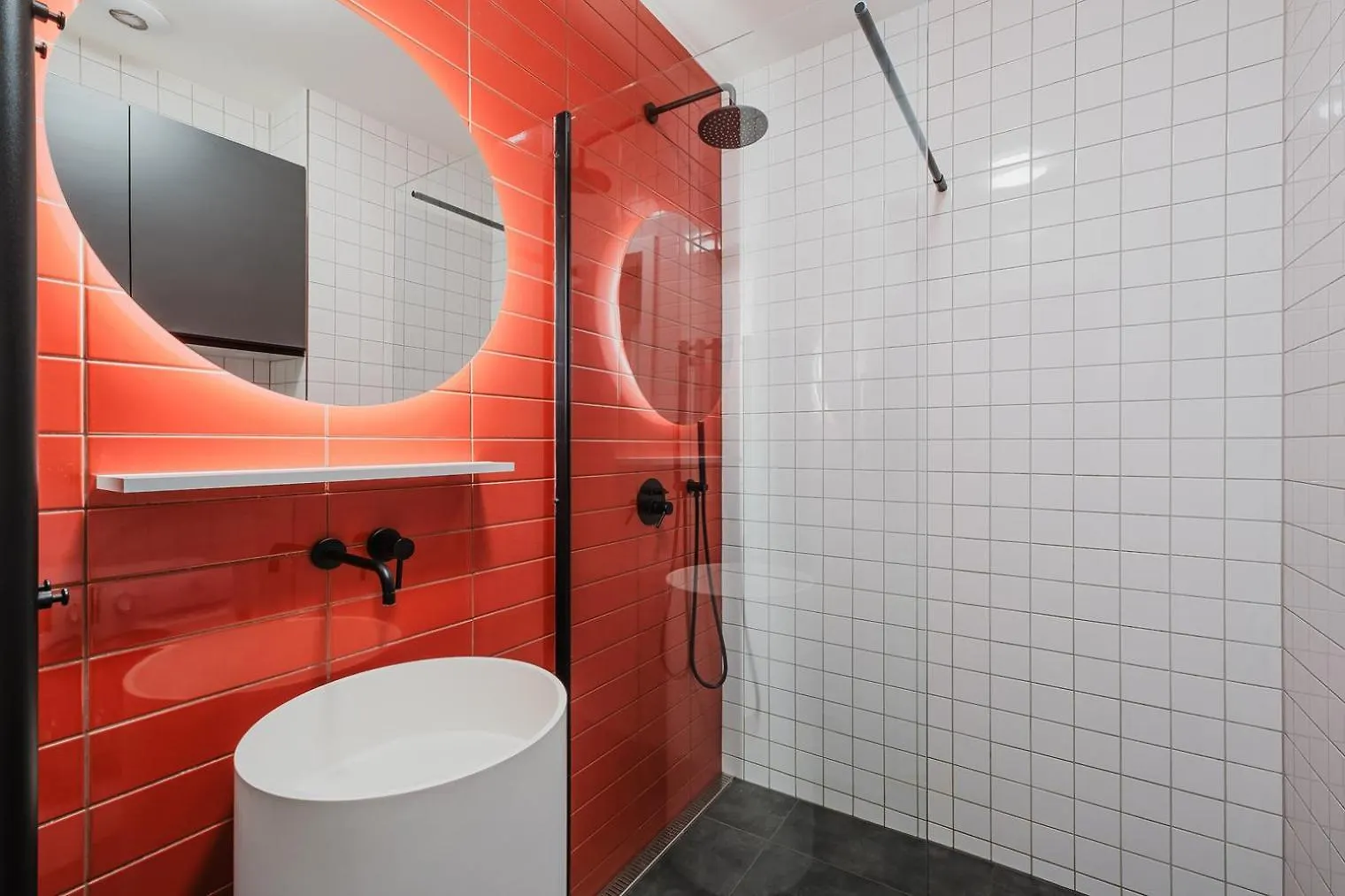 Blueground Vinohrady Balcony Luxury Area Prg-32 Daire Prag Çek Cumhuriyeti
