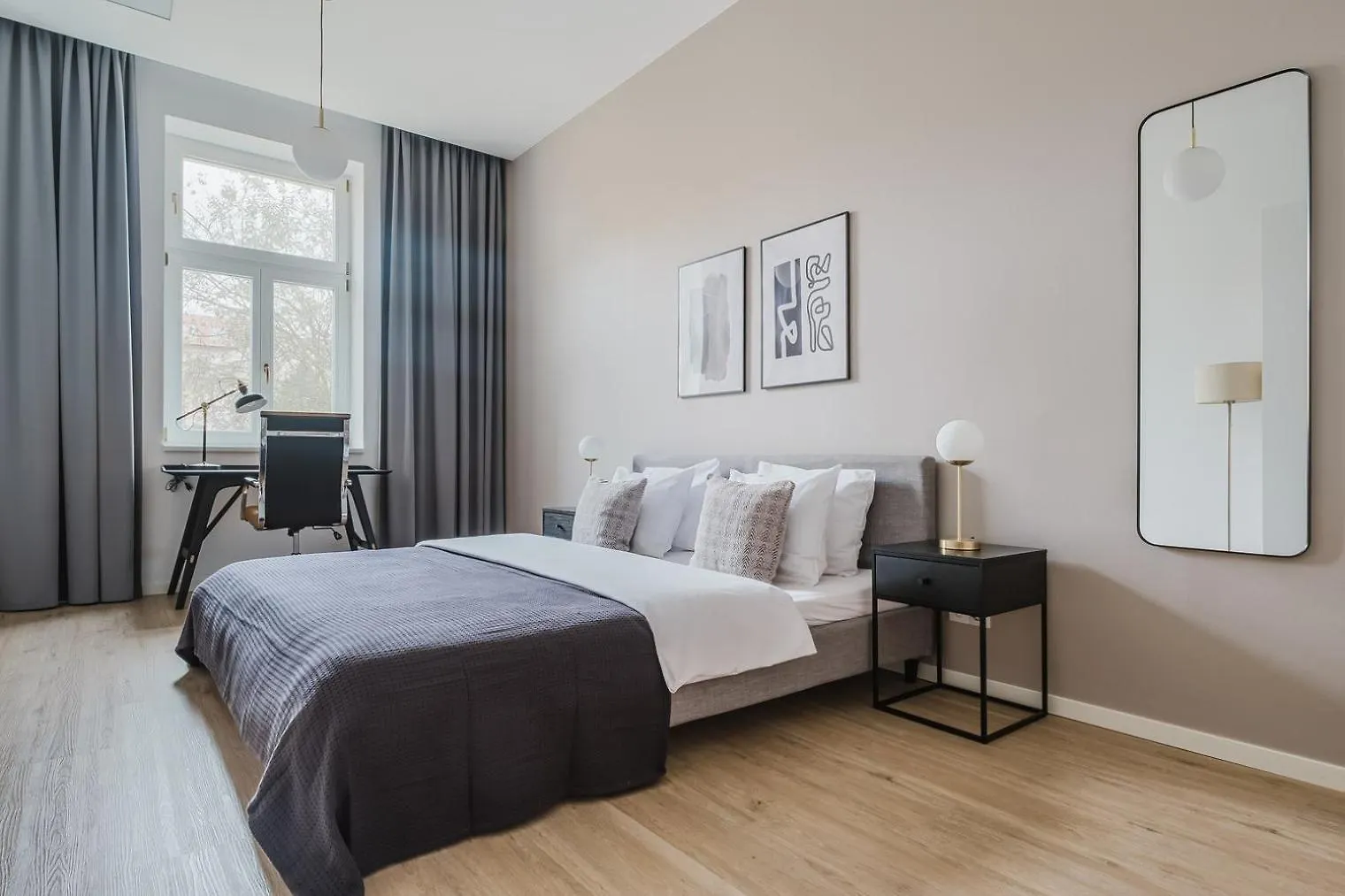 Blueground Vinohrady Balcony Luxury Area Prg-32 Daire Prag